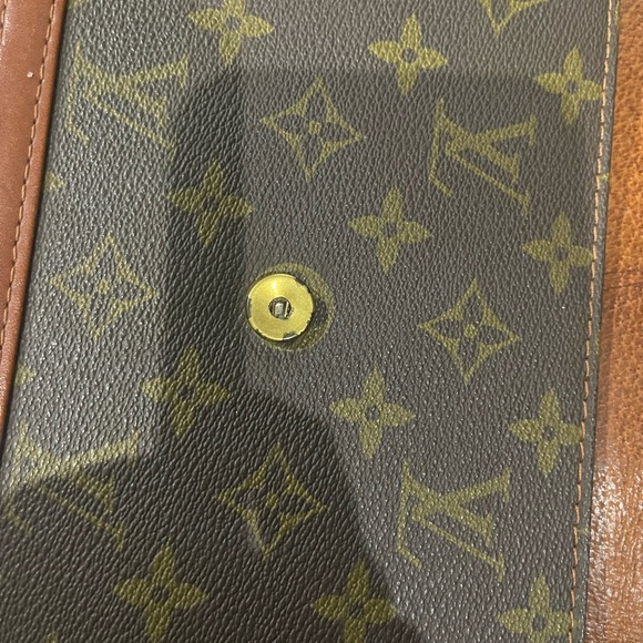 Beautiful vintage 💯 Authentic LV Clutch, A must have for LV collectors - Picture 12 of 14